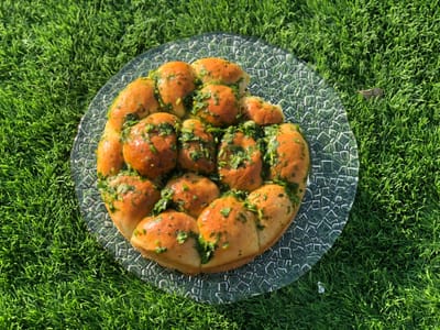 לחם שום נעמה קדוש