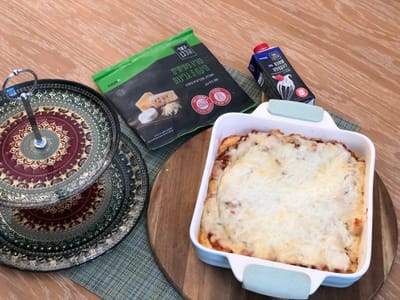 קנלוני גבינה וחצילים