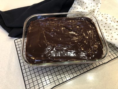 עוגת שוקולד עסיסית כשרה לפסח