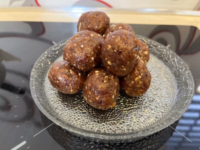 כדורי תמרים בריאים