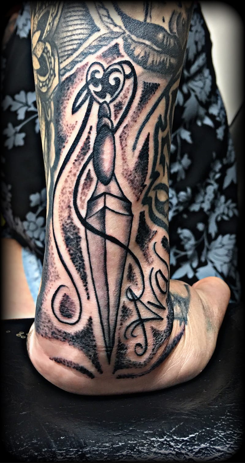  Artist, Creator and Mentor 