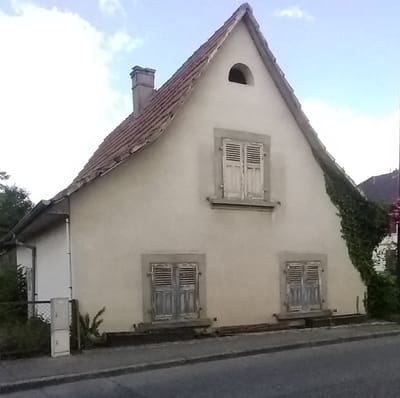 ESSAI DE DATATION de trois MAISONS image