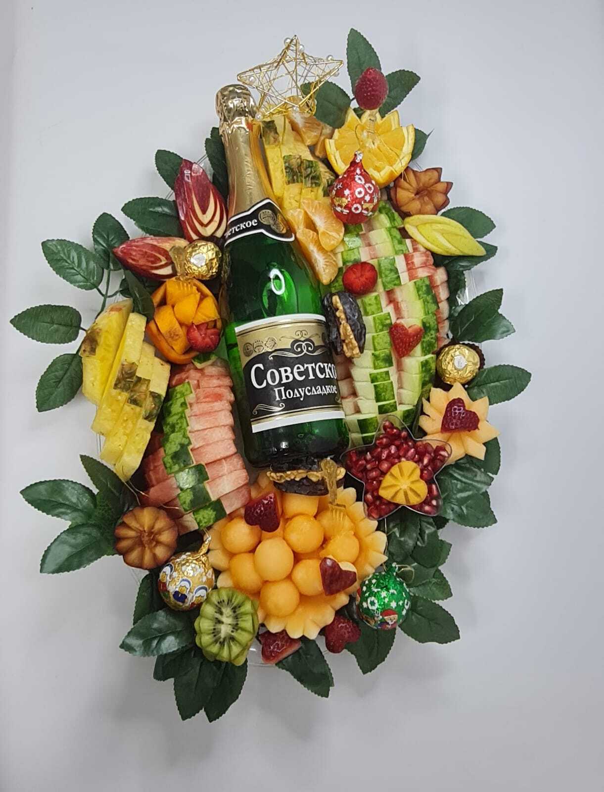  ממגוון פירות טעימים ומתוקים