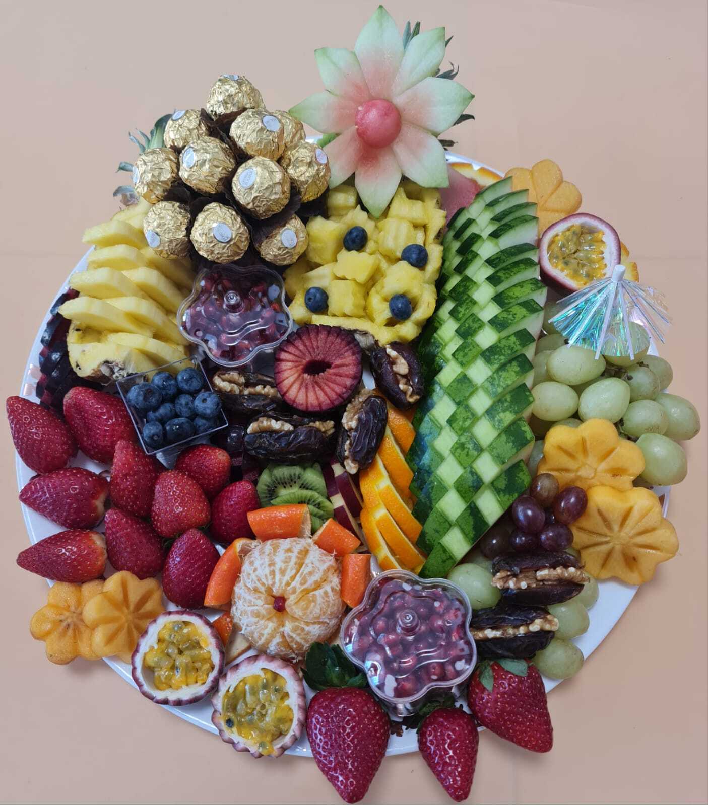  ממגוון פירות טעימים ומתוקים