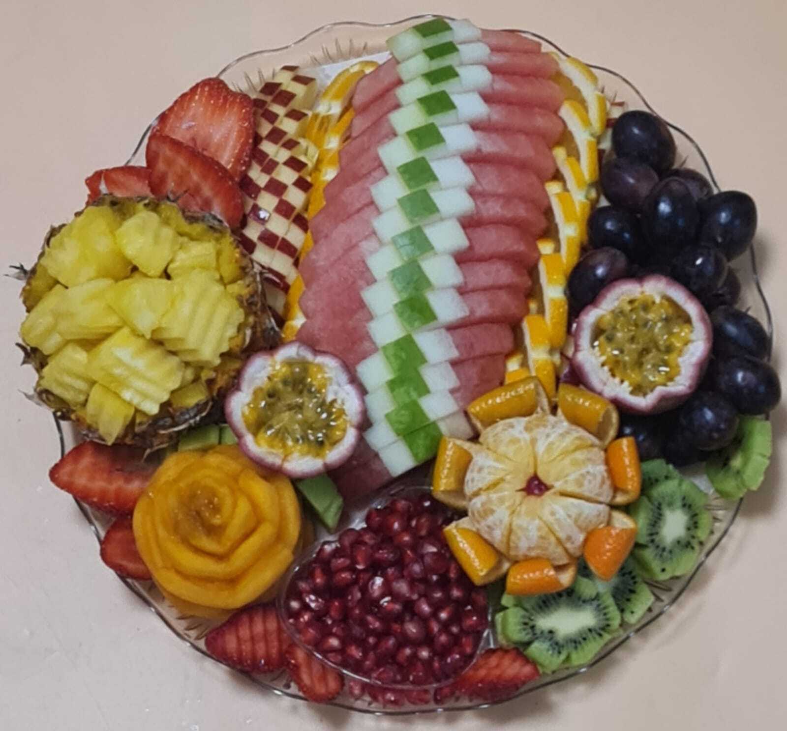  ממגוון פירות טעימים ומתוקים