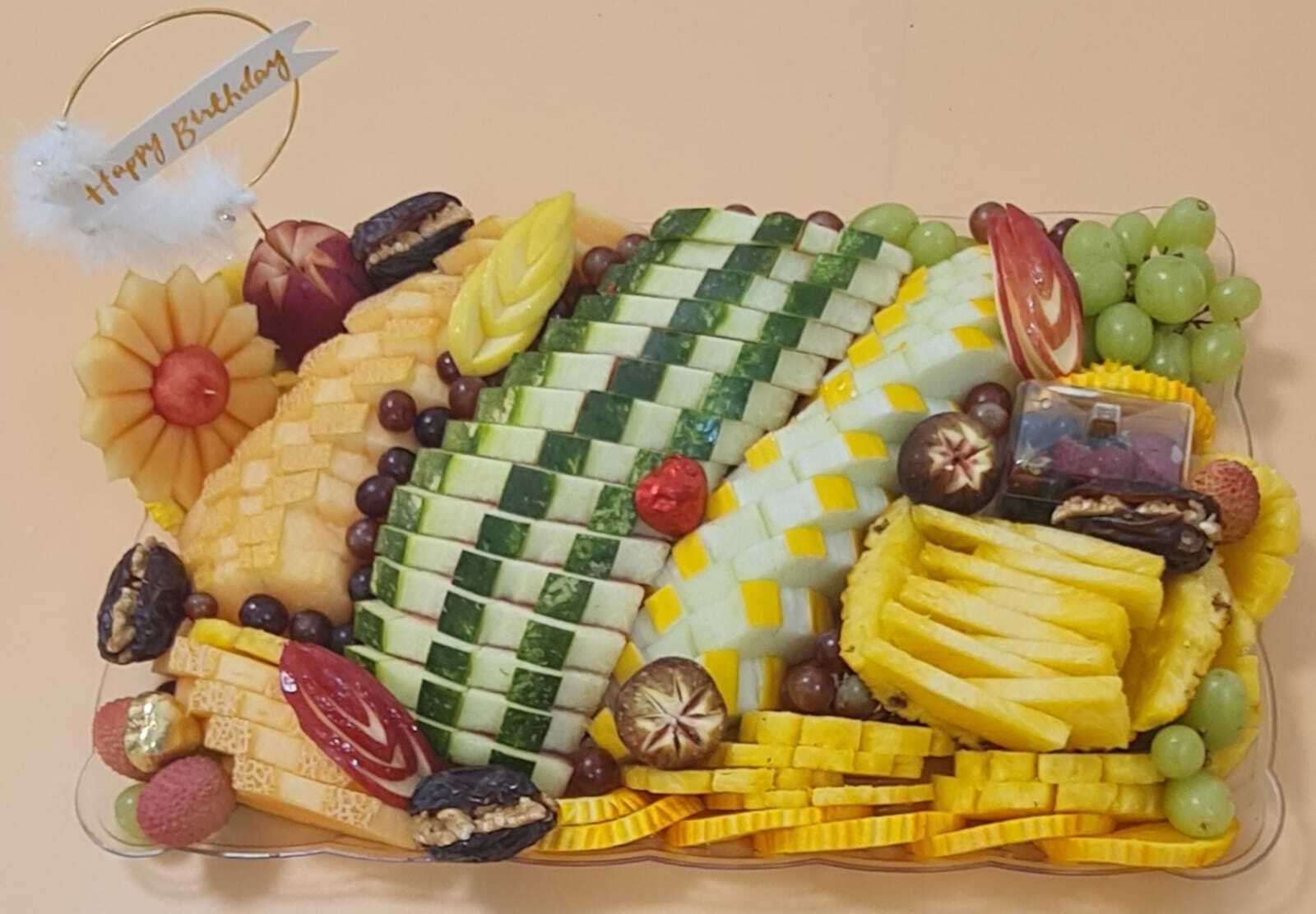  ממגוון פירות טעימים ומתוקים