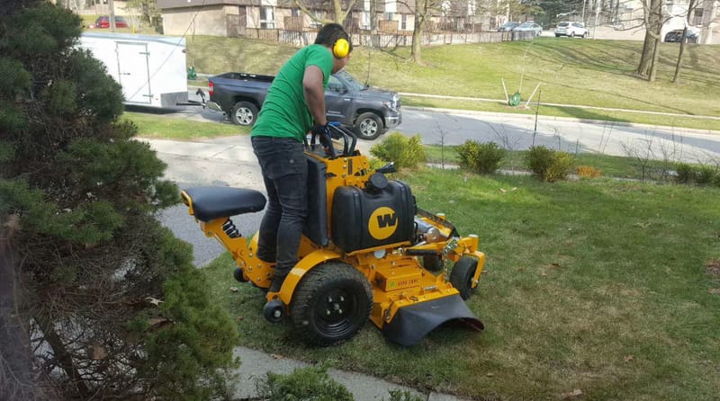 LAWN MAINTENANCE SERVICES