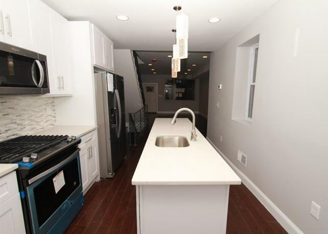 לאחר הריסה ובנייה מחדש