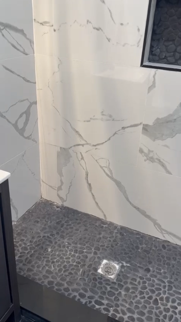 נכס בנוי ומוכן למכירה