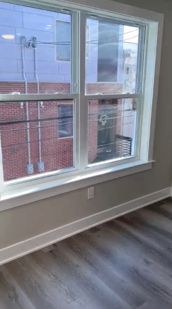 נכס בנוי ומוכן למכירה