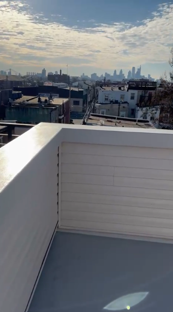 נכס בנוי ומוכן למכירה