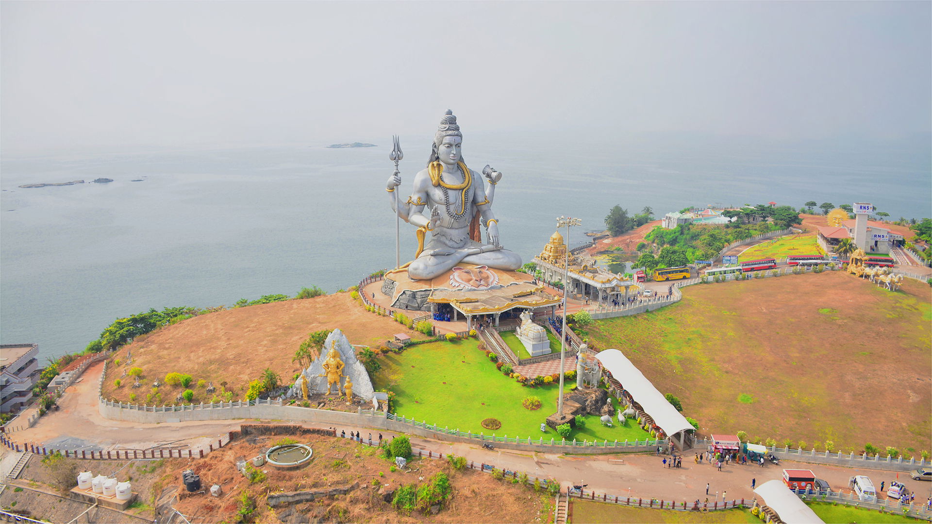 Architecture & Landscape