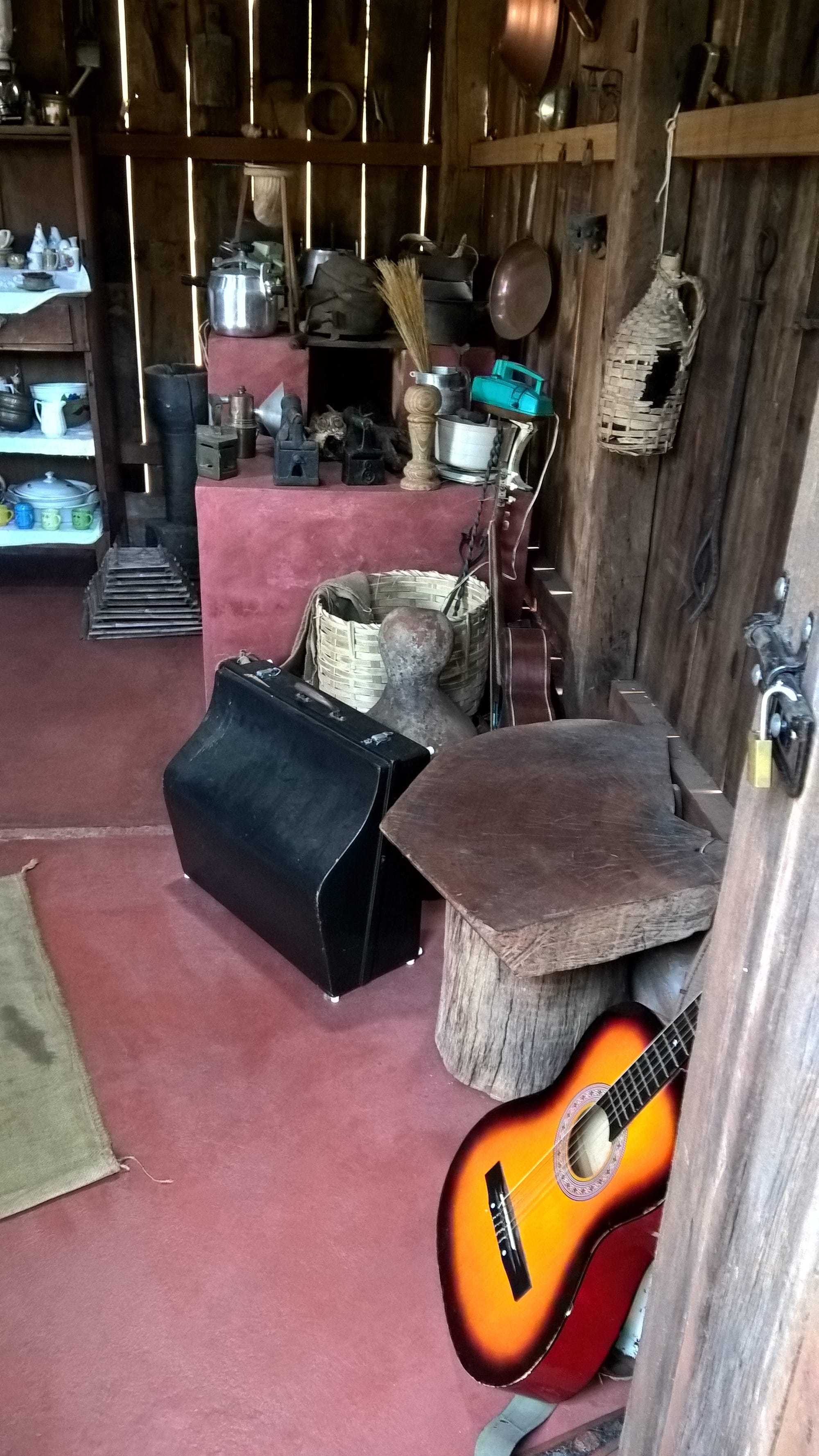 Museu do Caipira - Casa da Cachaça