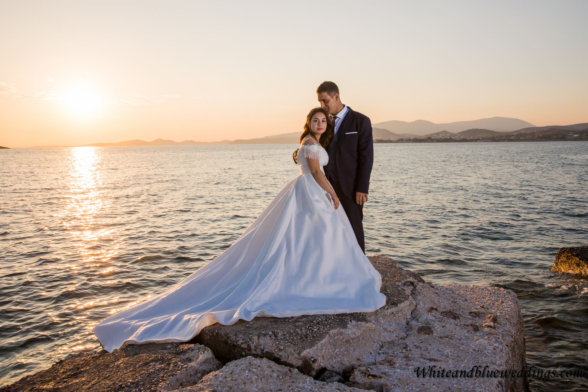 whiteandblueweddings