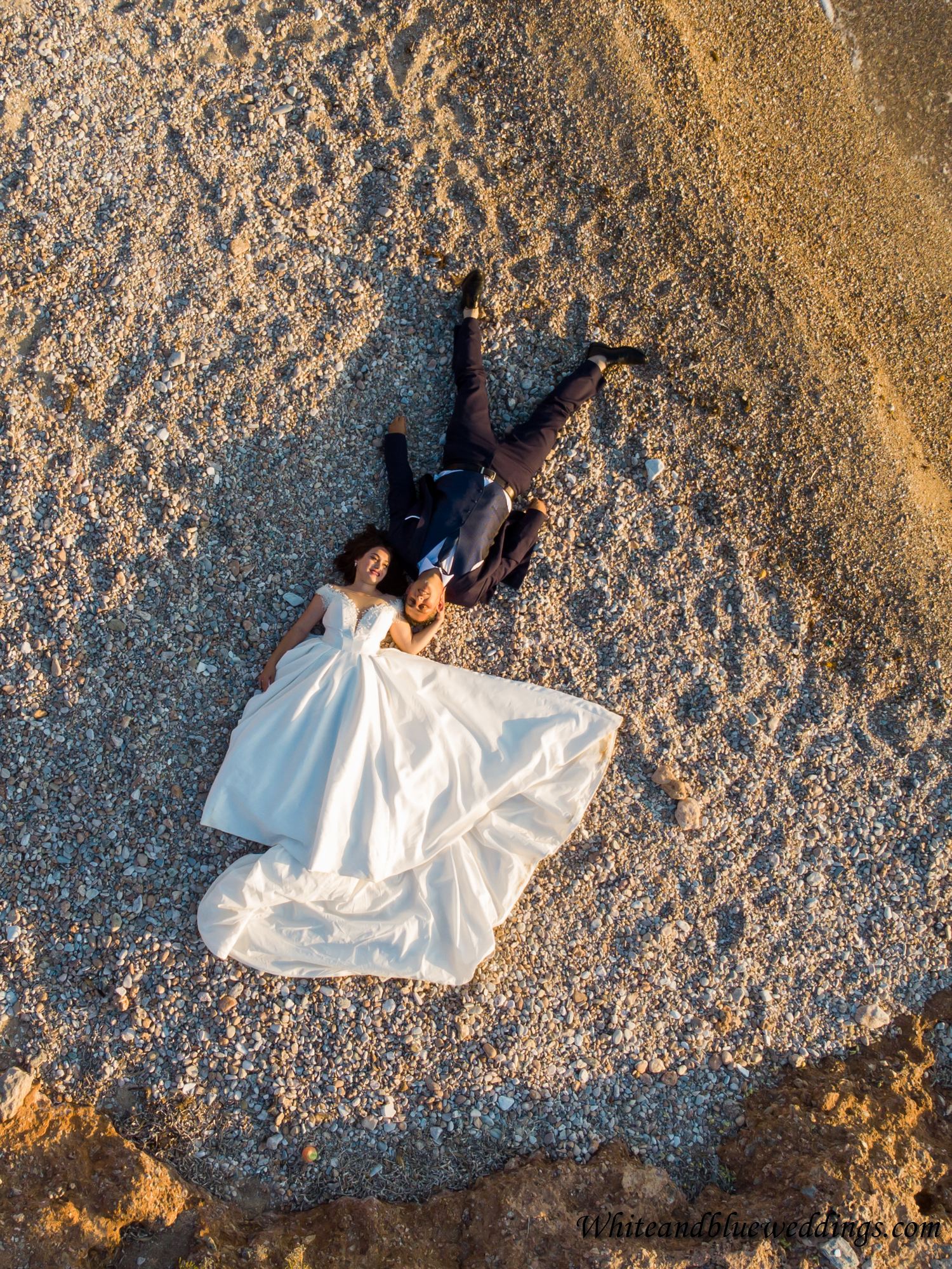 whiteandblueweddings