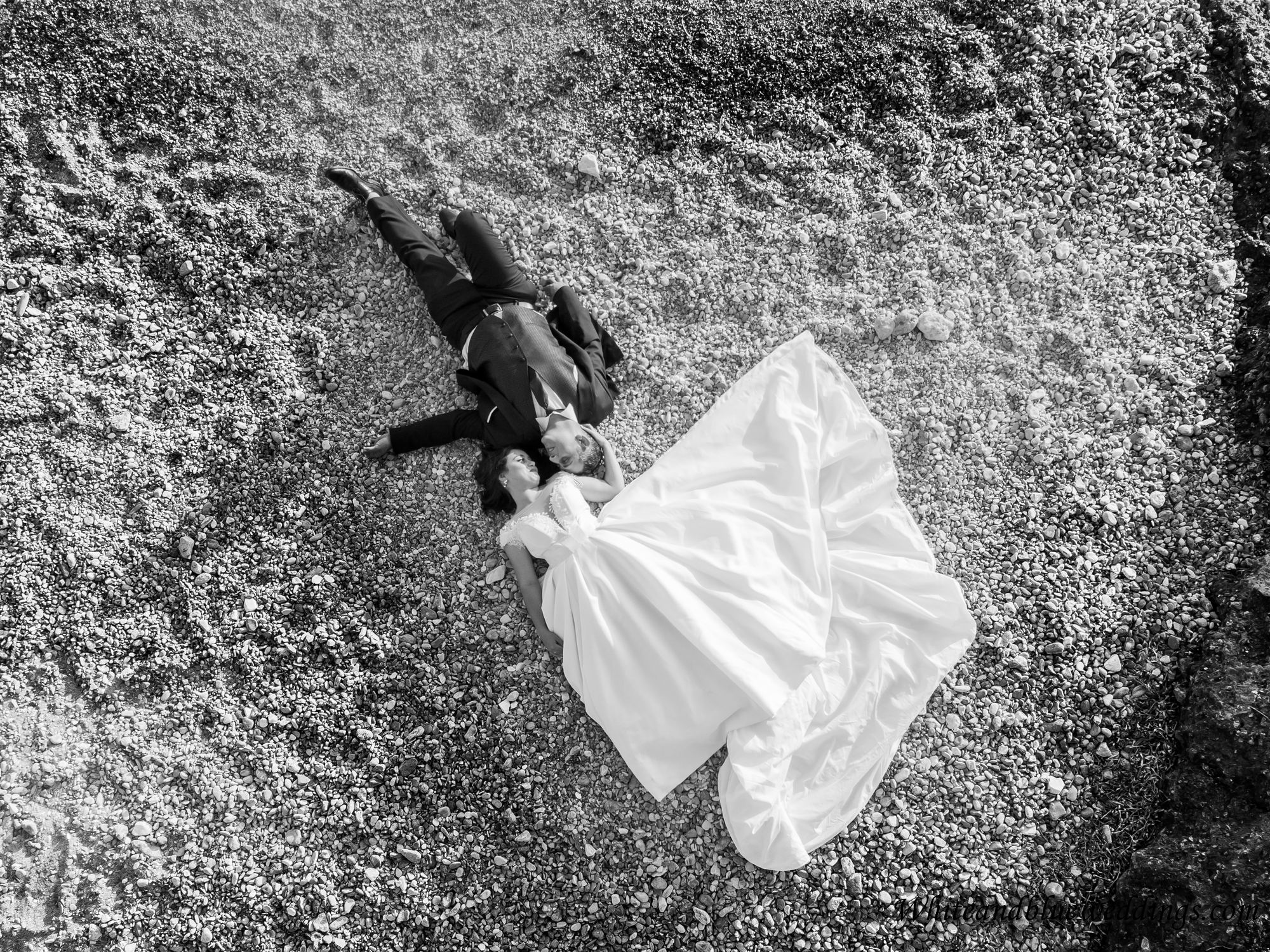 whiteandblueweddings
