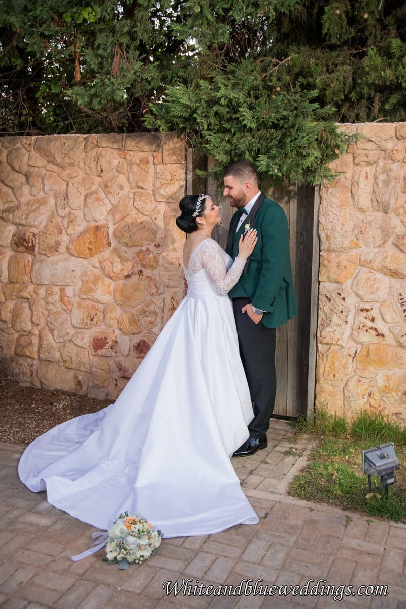 Timeless Elegance: Pre-Wedding & Γάμος του Ηλία & της Έφης στο Κτήμα Φαίδρα | White and Blue Weddings