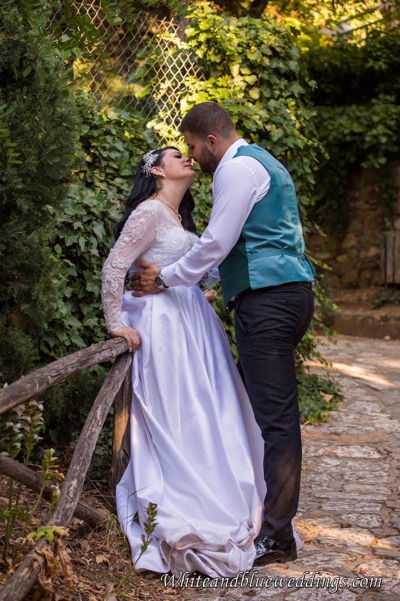 Timeless Elegance: Pre-Wedding & Γάμος του Ηλία & της Έφης στο Κτήμα Φαίδρα | White and Blue Weddings