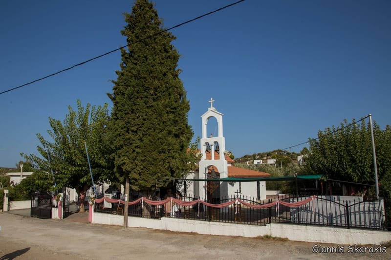 A Day to Remember: Η Βάπτιση της Χριστιάννας στον Άγιο Νύμφωνα, Πόρτο Ράφτη