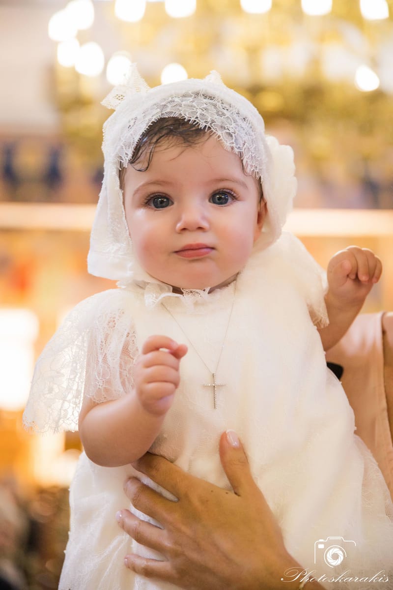 A Day of Grace: Η Βάπτιση της Βεατρίκης | White and Blue Weddings