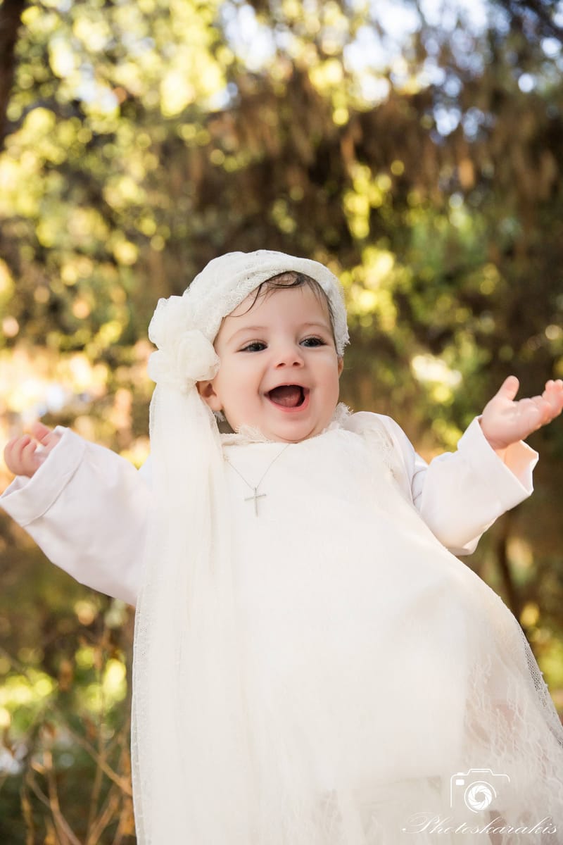 A Day of Grace: Η Βάπτιση της Βεατρίκης | White and Blue Weddings