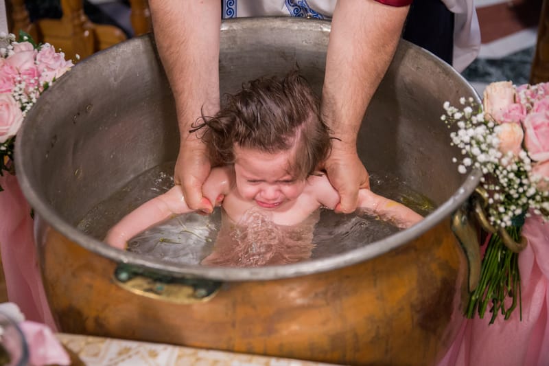 A Colorful Celebration: Η Βάπτιση της Ίριδας στο Πόρτο Ράφτη | White and Blue Weddings