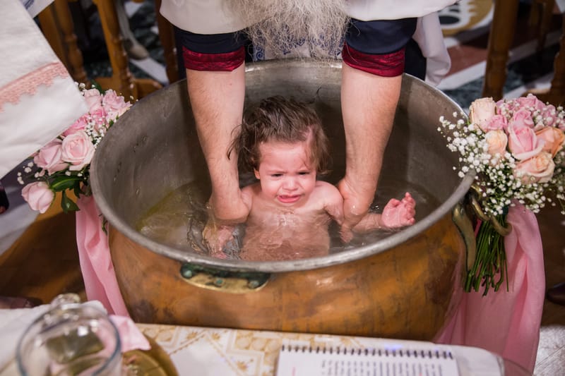 A Colorful Celebration: Η Βάπτιση της Ίριδας στο Πόρτο Ράφτη | White and Blue Weddings