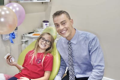 What Are the Advantages of Getting a Permanent Retainer from a Dentist in Miami Shores?