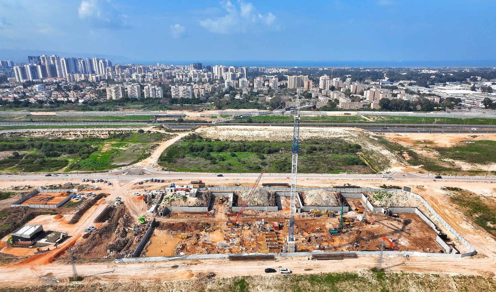 מבנים ואדריכלות 