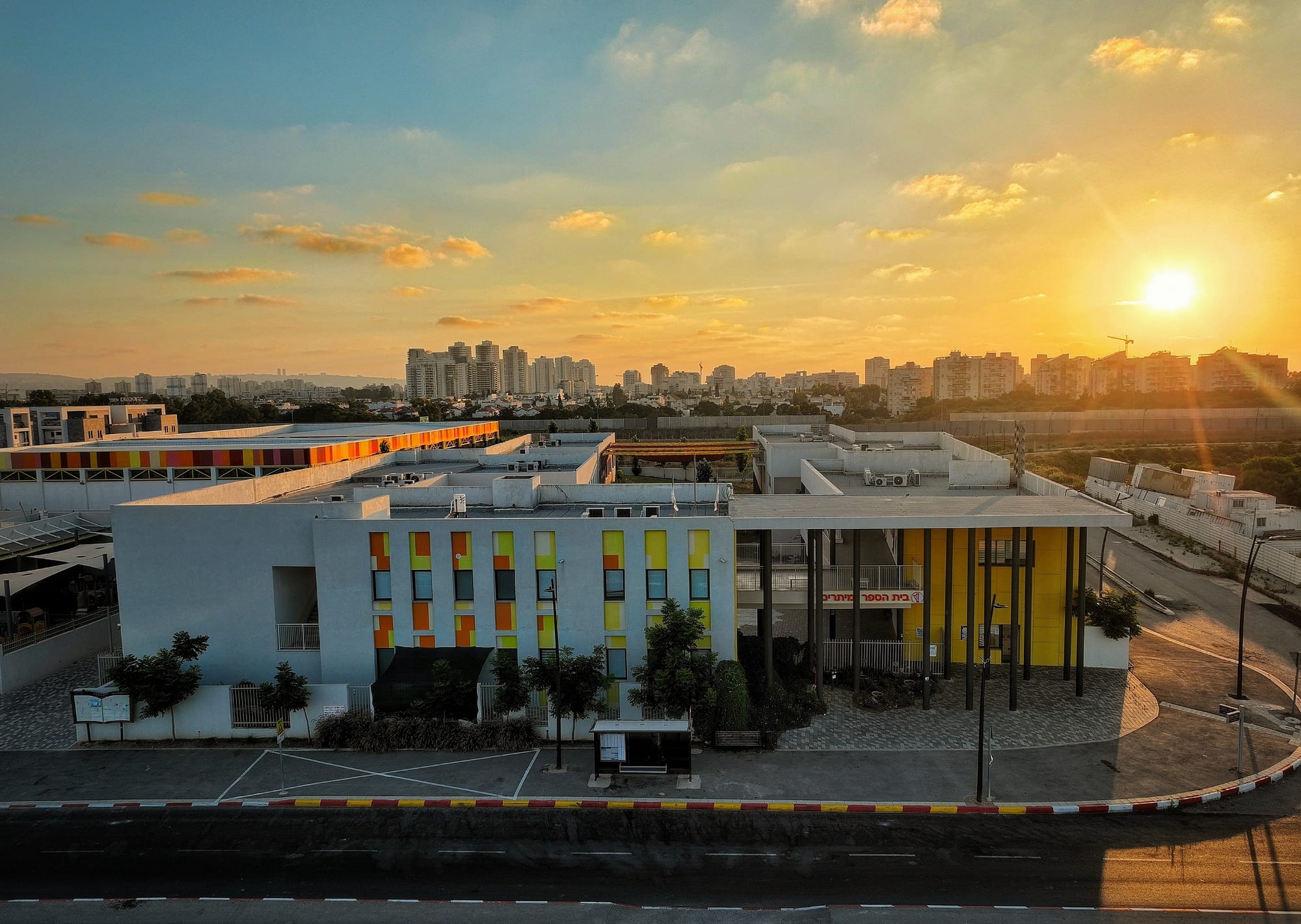 מבנים ואדריכלות 