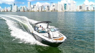 Experience the Ultimate Luxury: Boat and Yacht Rentals in Miami