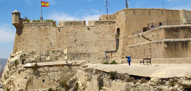 Castillo de Santa Bárbara