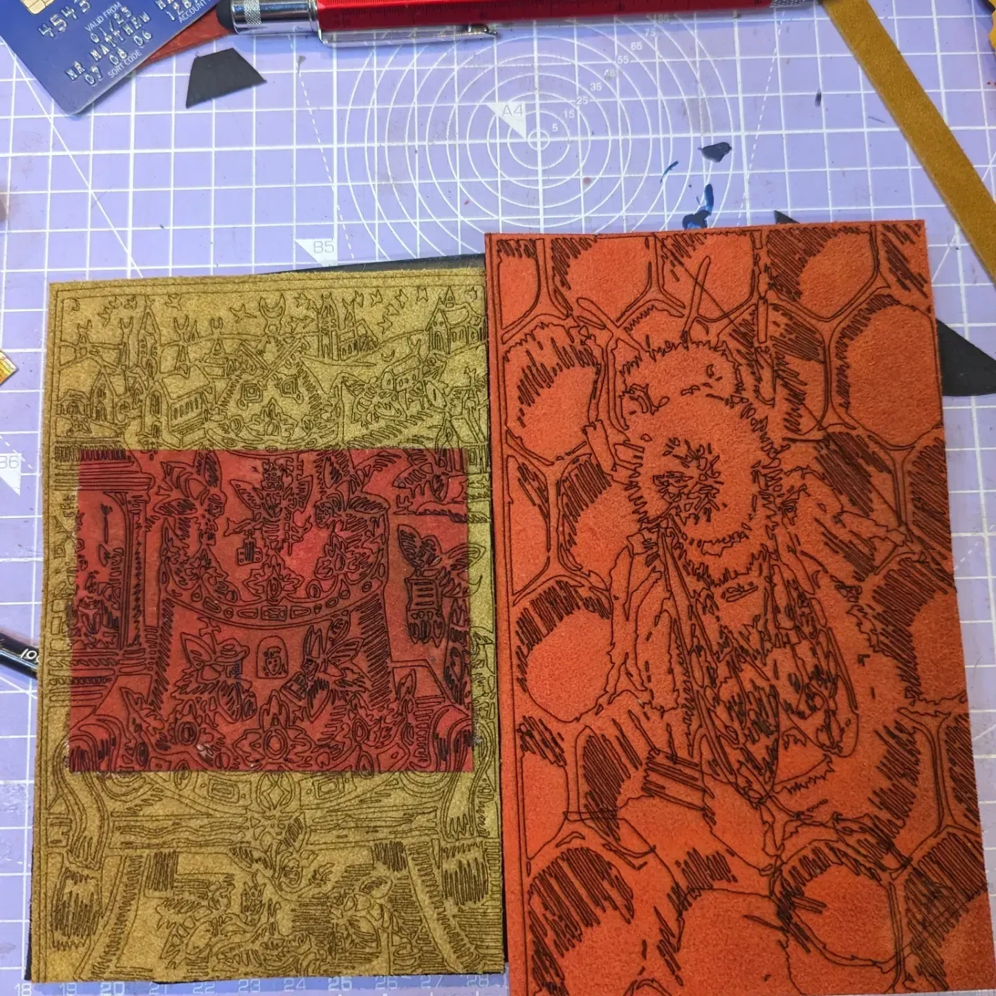 Bee card holder comission