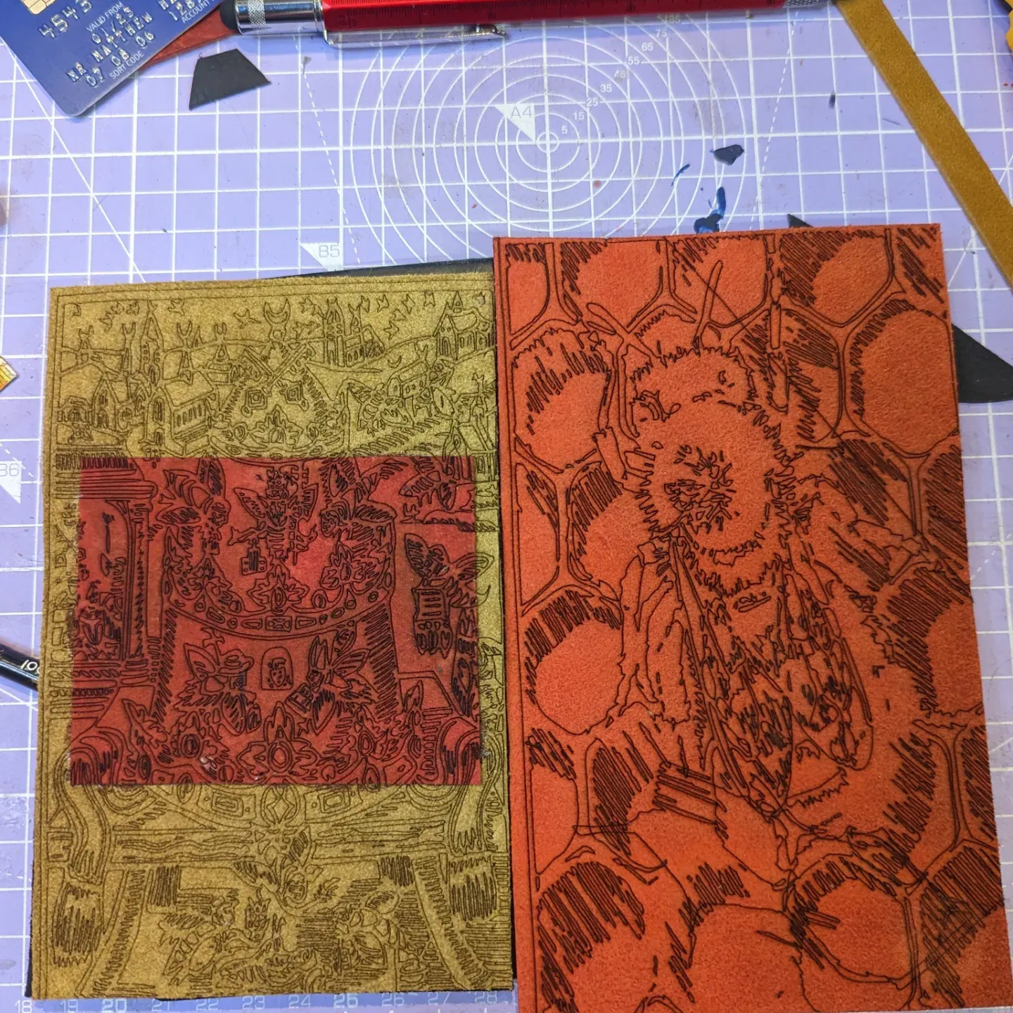 Bee card holder comission