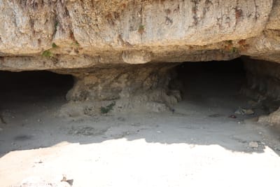 Iraq Al Amir caves image