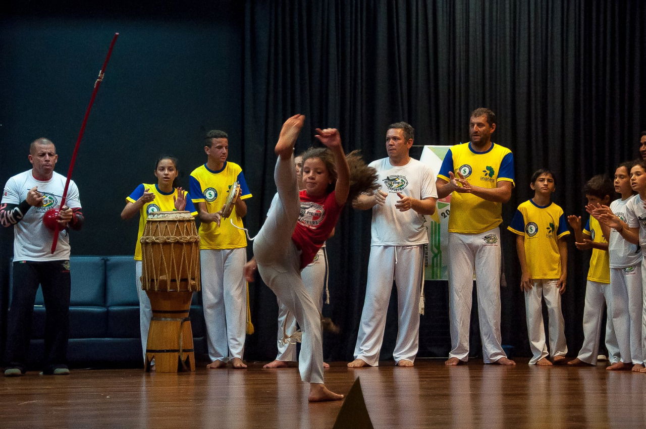 CAPOEIRA