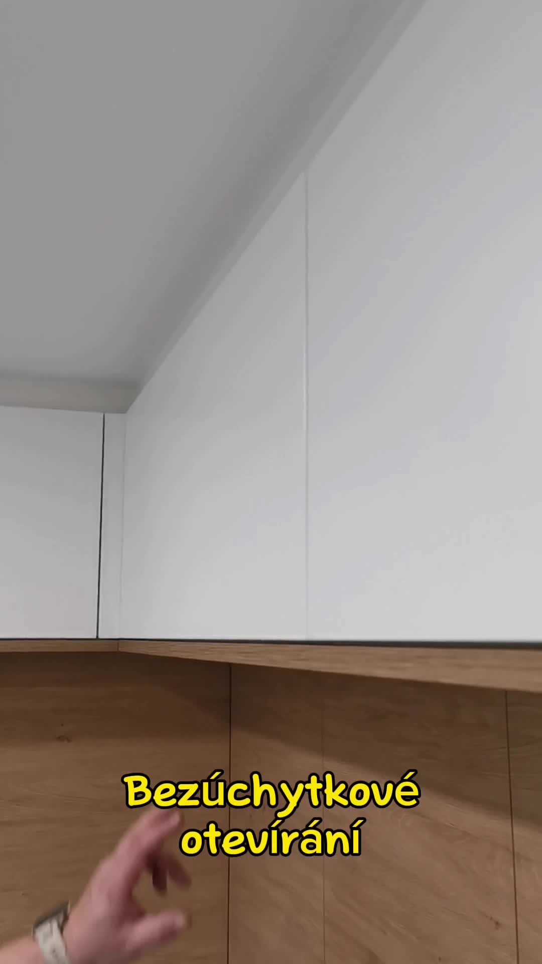 Kuchyně dub s bílou