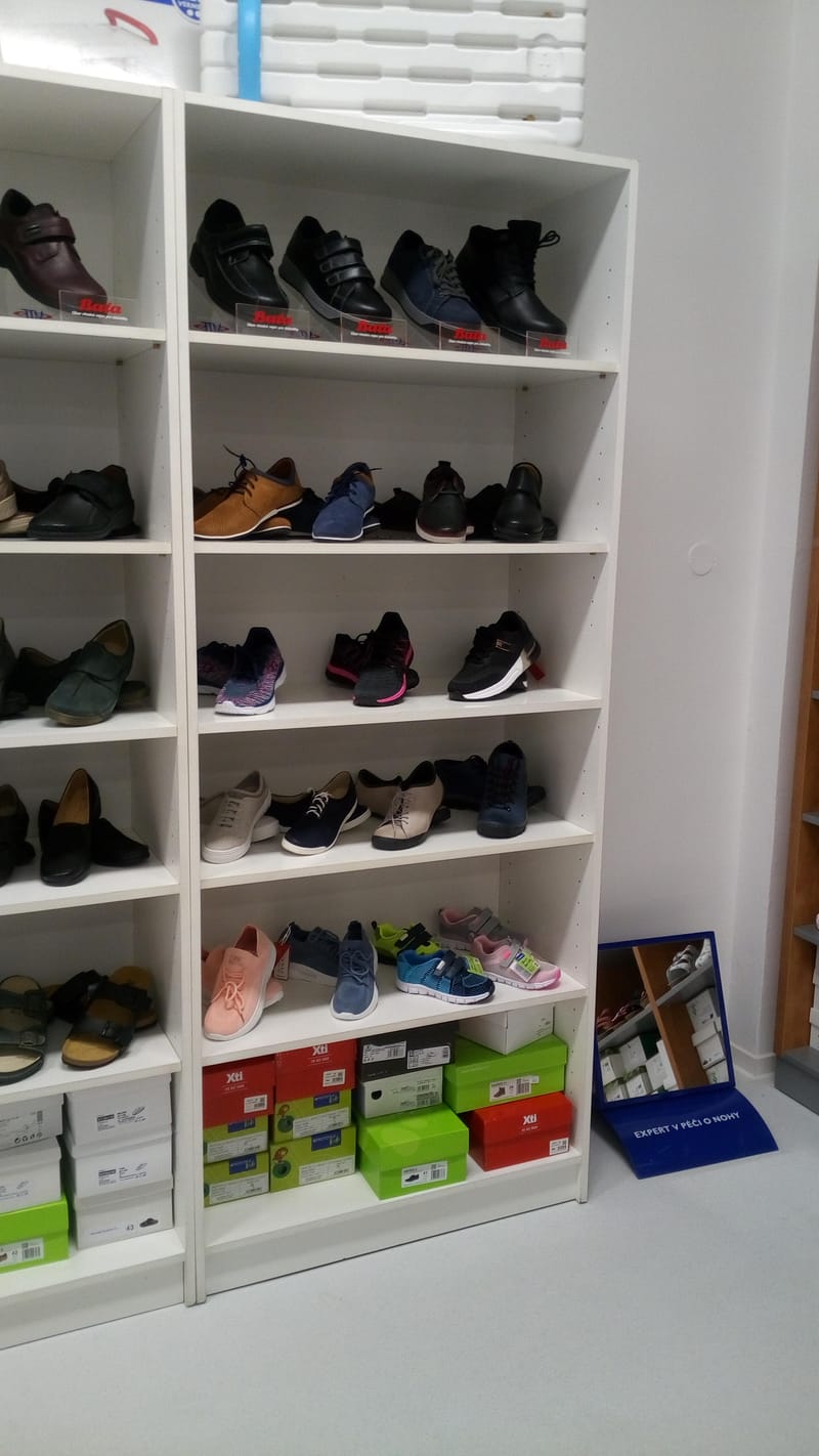 Interiér prodejny zdravotnických potřeb  Brno