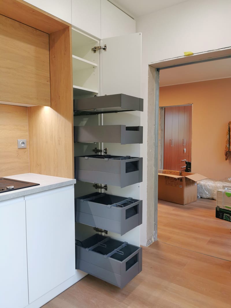 Kuchyně dub s bílou