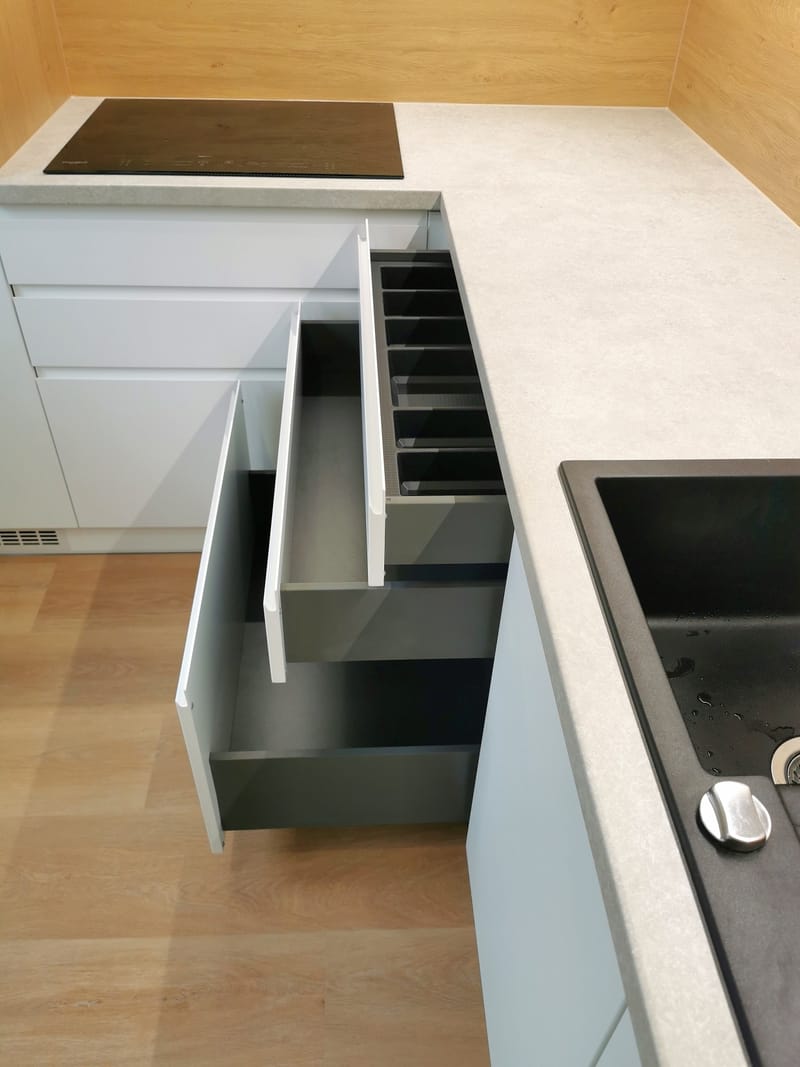 Kuchyně dub s bílou