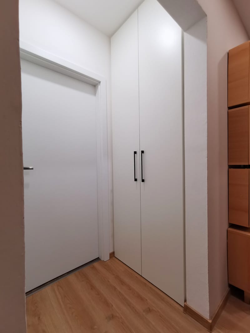 Dveře pro panelákové skříně 