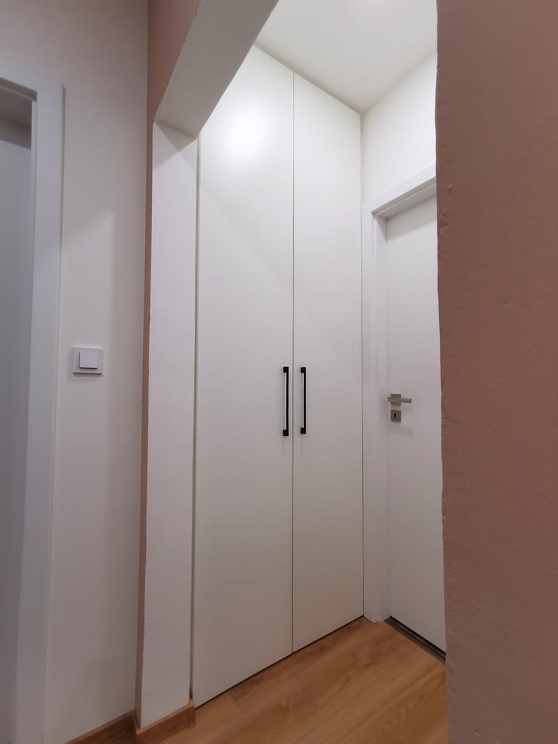 Dveře pro panelákové skříně 