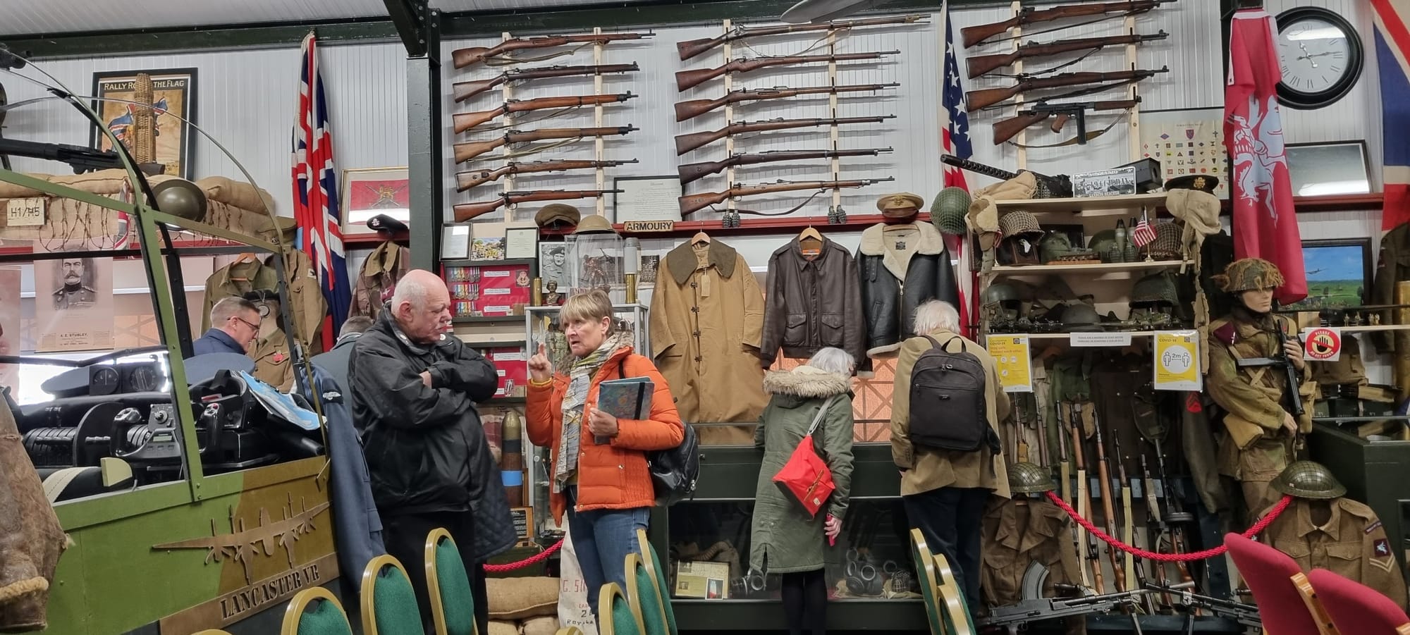 LISTEN - AIR RAID SIREN!