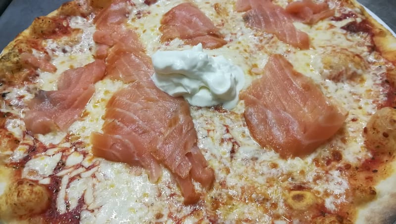 Pizza Salmone