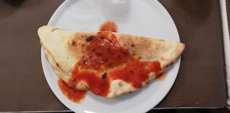 Pizza Calzone