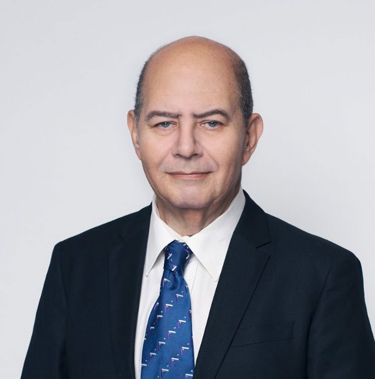 Executives' education and training