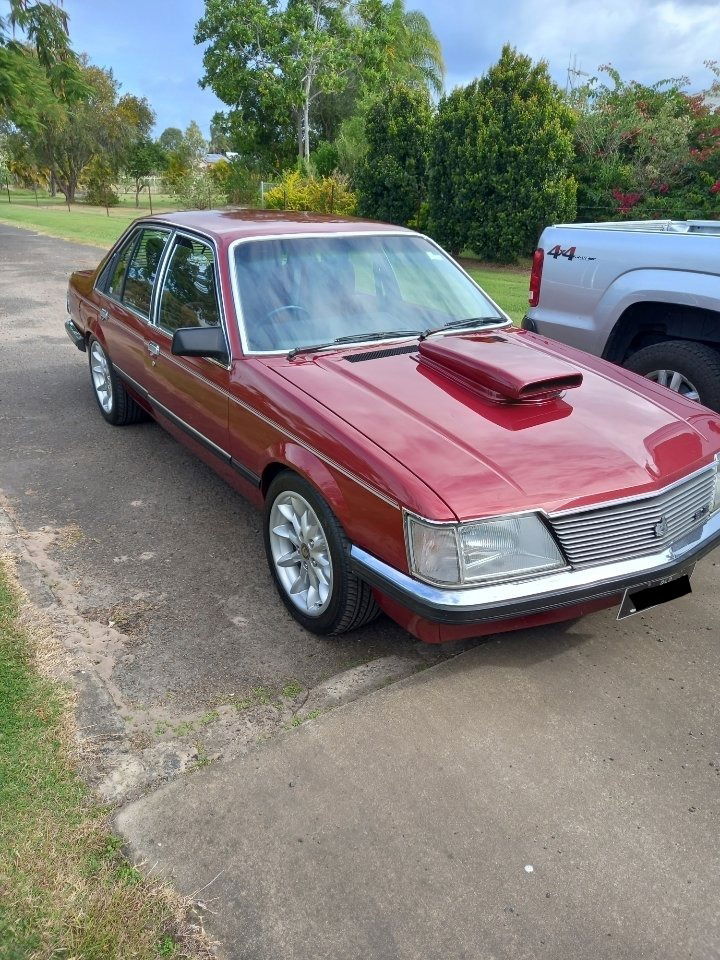 1983 VH COMMODORE