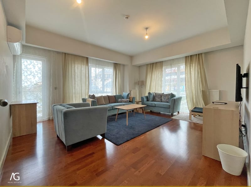 --تم التأجير--