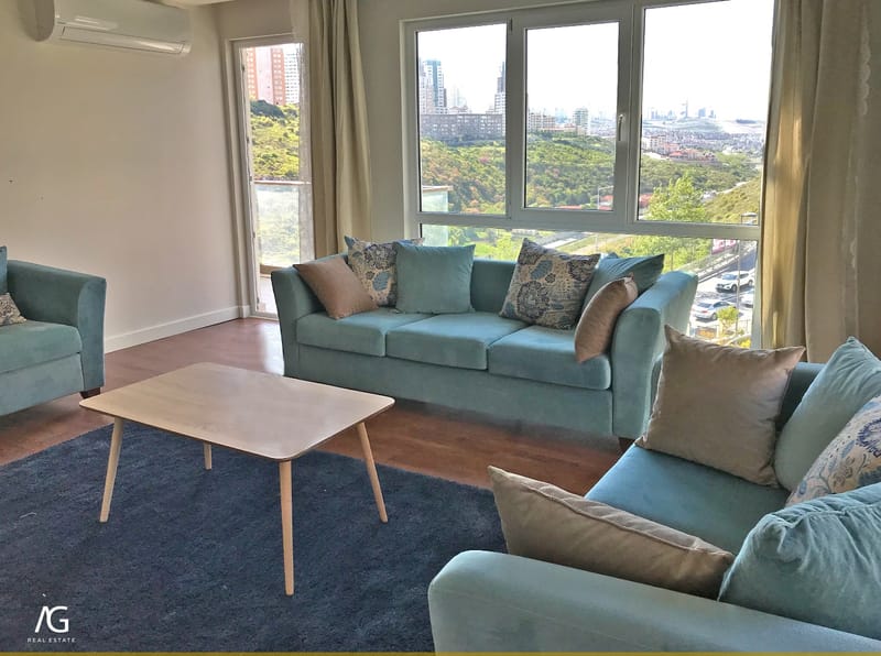 --تم التأجير--