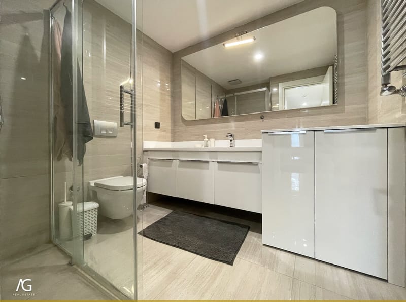 --تم التأجير--